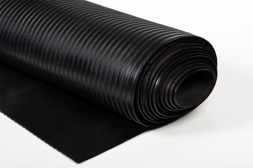 Дорожка автомобильная (толщ. 4 мм, шир. 1350 мм, дл. 5-11 м) ТУ 2533-164-05788889-97 г. Казань